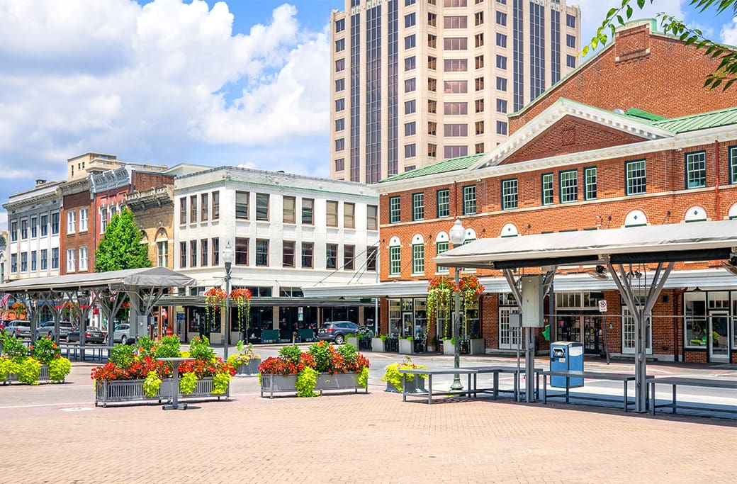 Your Gateway to Roanoke Living