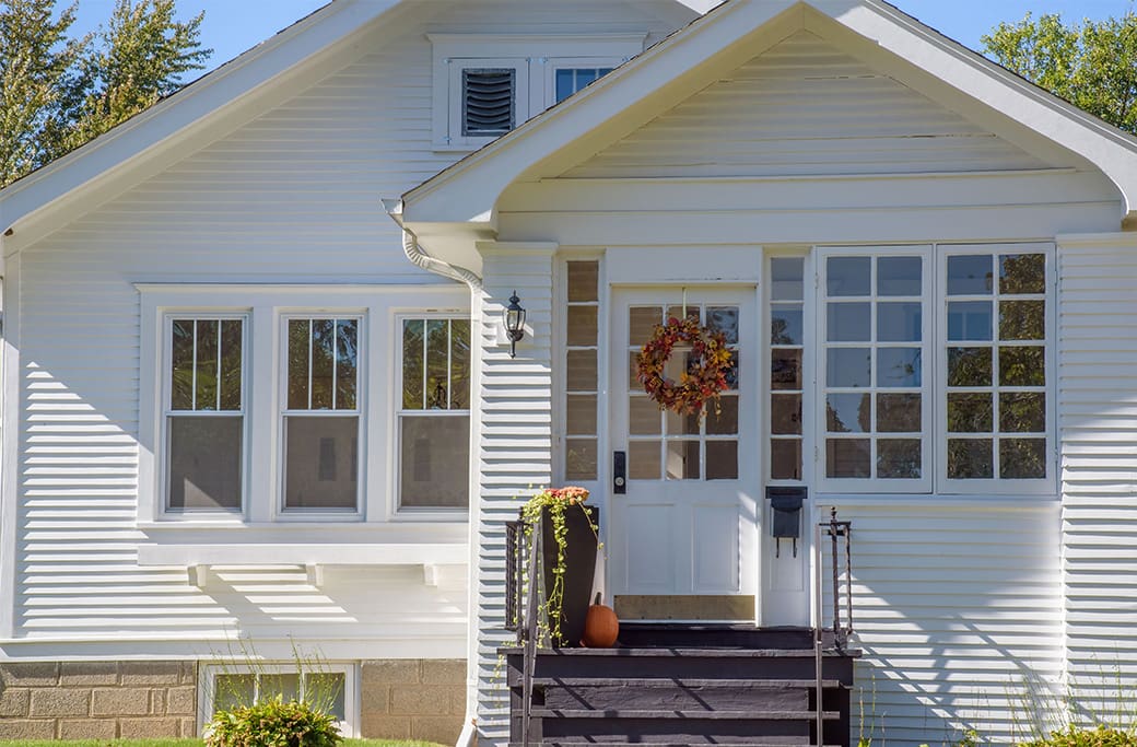 Simplify Your Life: Is It Time to Declutter and Sell?